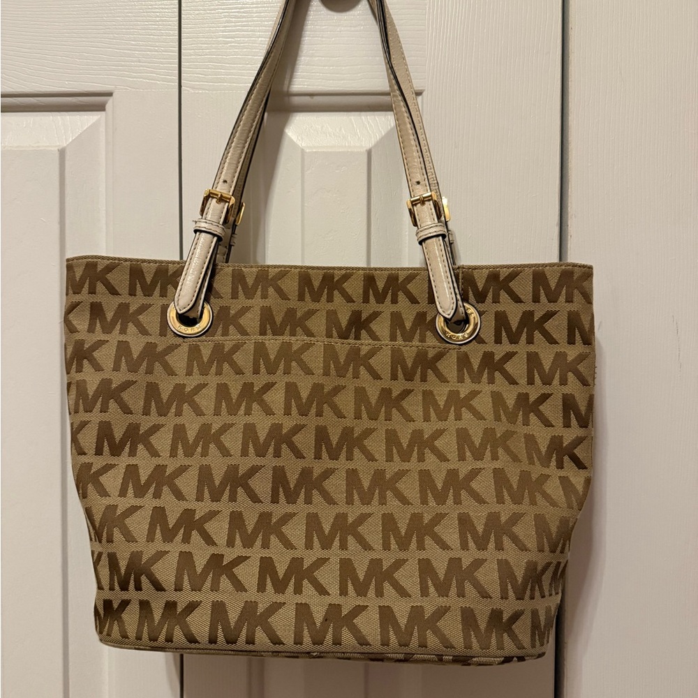 Michael Kors - Jet, Set, Travel Tote